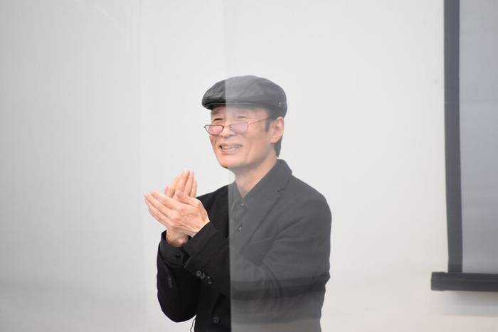 No image