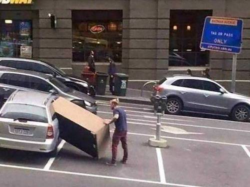 No image