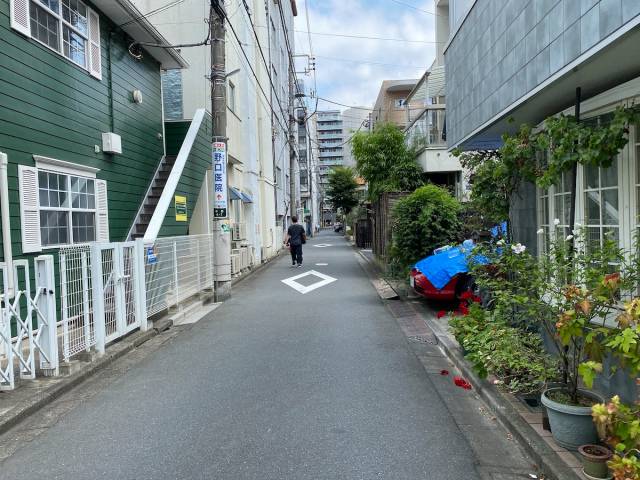 No image