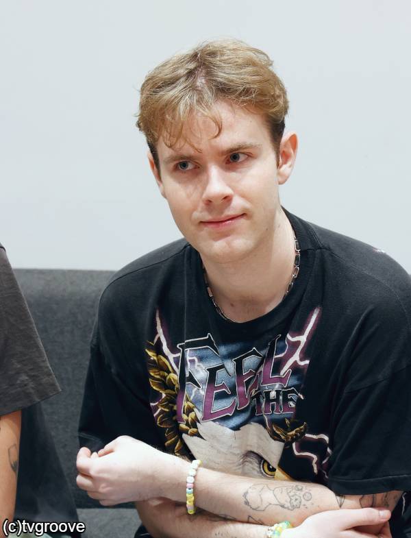 No image