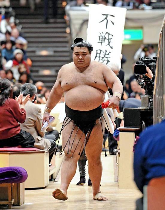 「花道相撲取り」の画像検索結果