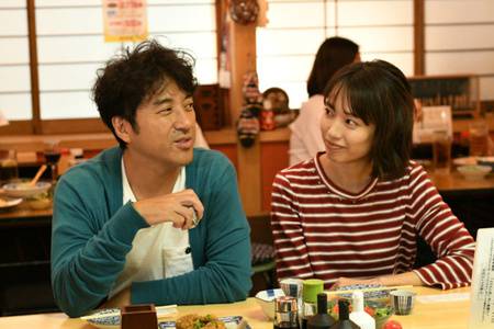 ムロツヨシは、このドラマが本格ラブストーリー初出演にして、キスシーンも初。第一話では、視聴者の印象に残るキスシーンも用意され、キャストのファンのみならず、各