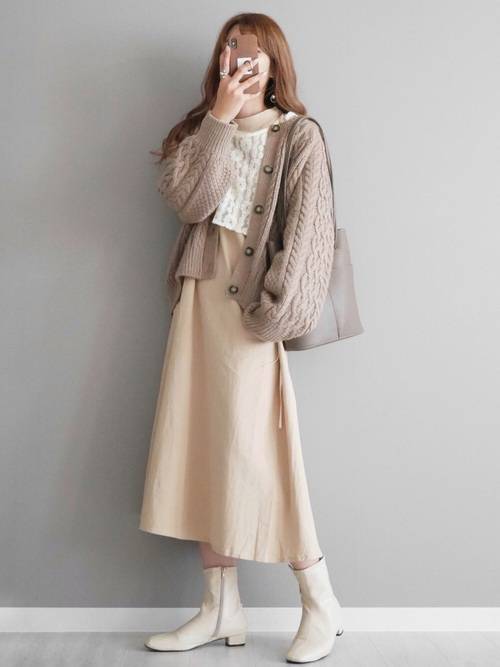 プチプラで作る 秋のカフェオレコーデ Base Mag