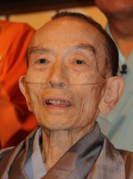 落語家の桂歌丸(かつら・うたまる、本名椎名巌=しいな・いわお)さんが2日午前11時43分、慢性閉塞性肺疾患のため、横浜 市内の病院で死去した。81歳だった。