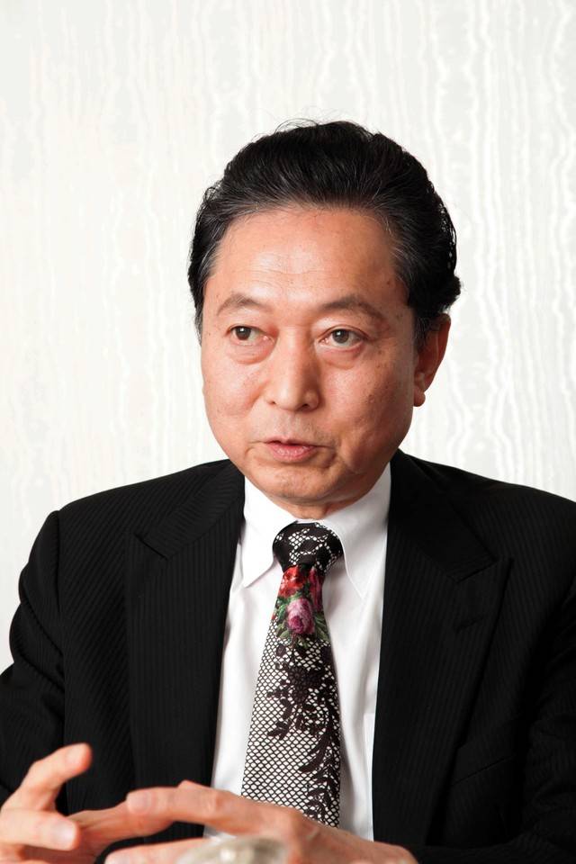 鳩山元首相、4万円減税と低所得者7万円給付に「選挙対策のばらまき