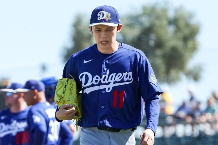 佐々木朗希、満塁本塁打を浴び1アウトも奪えず降板→特別ルール再登板